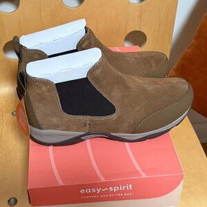 New in Box Easy Spirit Women's Brown Tan Suede Ankle Boots Booties Size 9.5 M